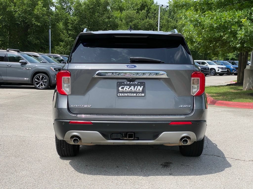 Used 2022 Ford Explorer Limited w/ Equipment Group 301A AWD/4WD image 6