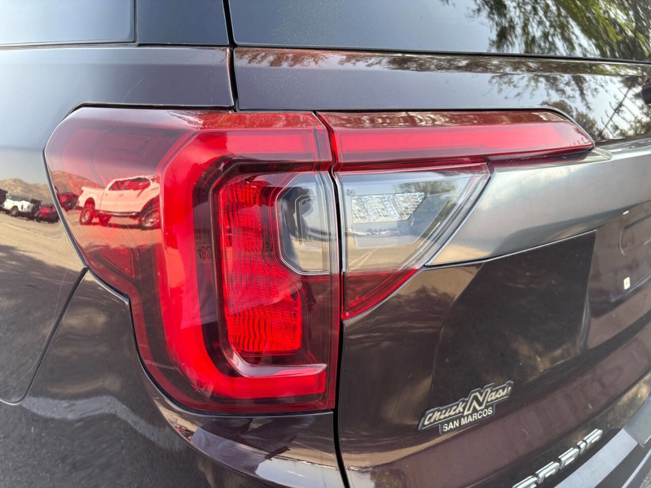 Used 2021 GMC Acadia AT4 w/ Technology Package AWD/4WD image 18