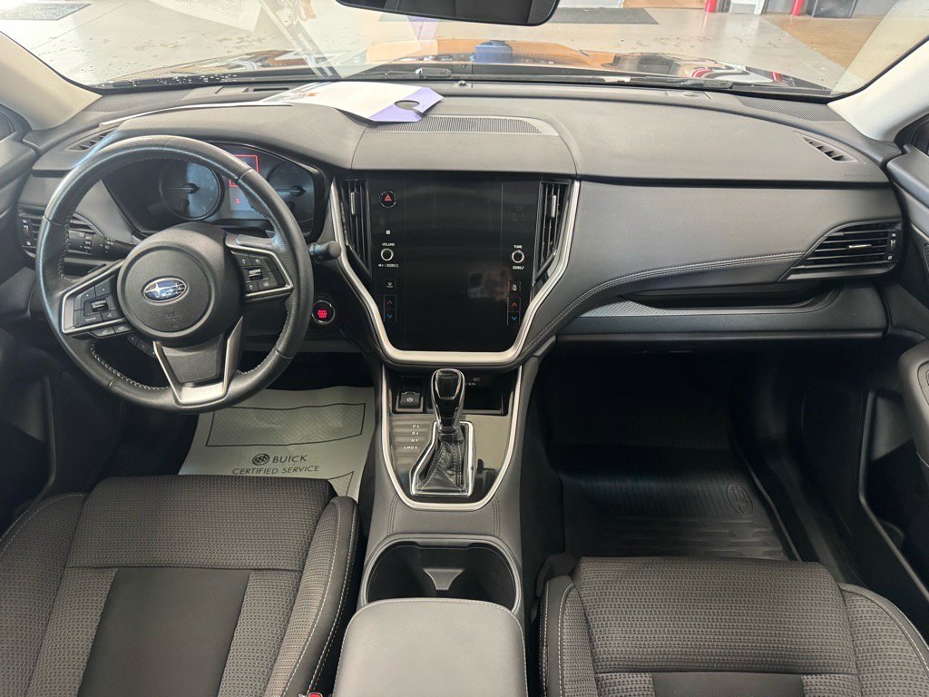 Used 2022 Subaru Outback Premium image 11