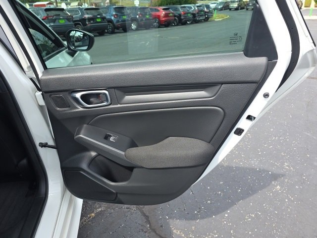 Used 2025 Honda Civic Sport image 41