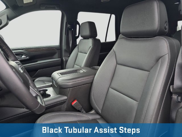 Used 2022 Chevrolet Tahoe Z71 w/ Luxury Package AWD/4WD image 24