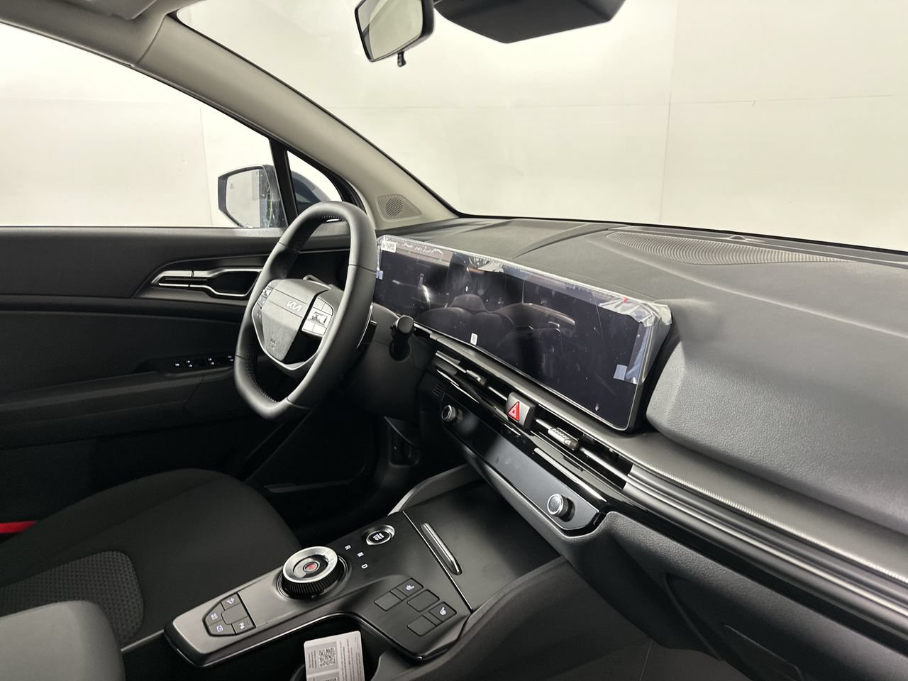 New 2027 Kia Sportage S FWD image 14