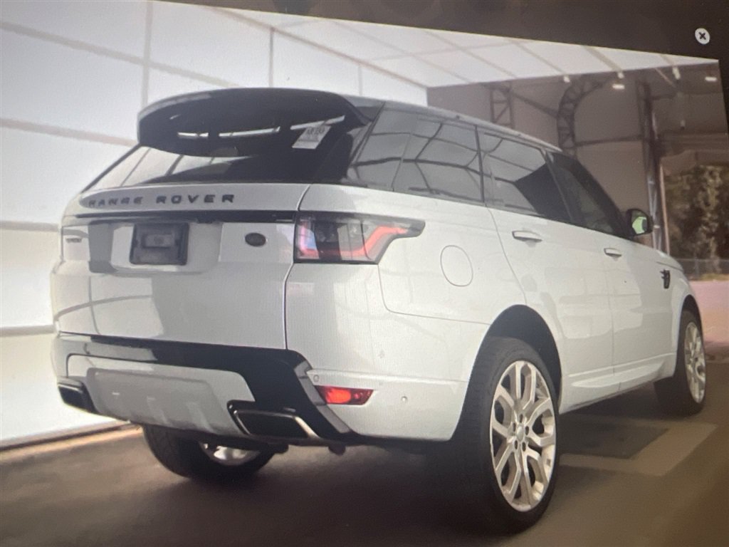 Used 2019 Land Rover Range Rover Sport HSE Dynamic AWD/4WD image 2