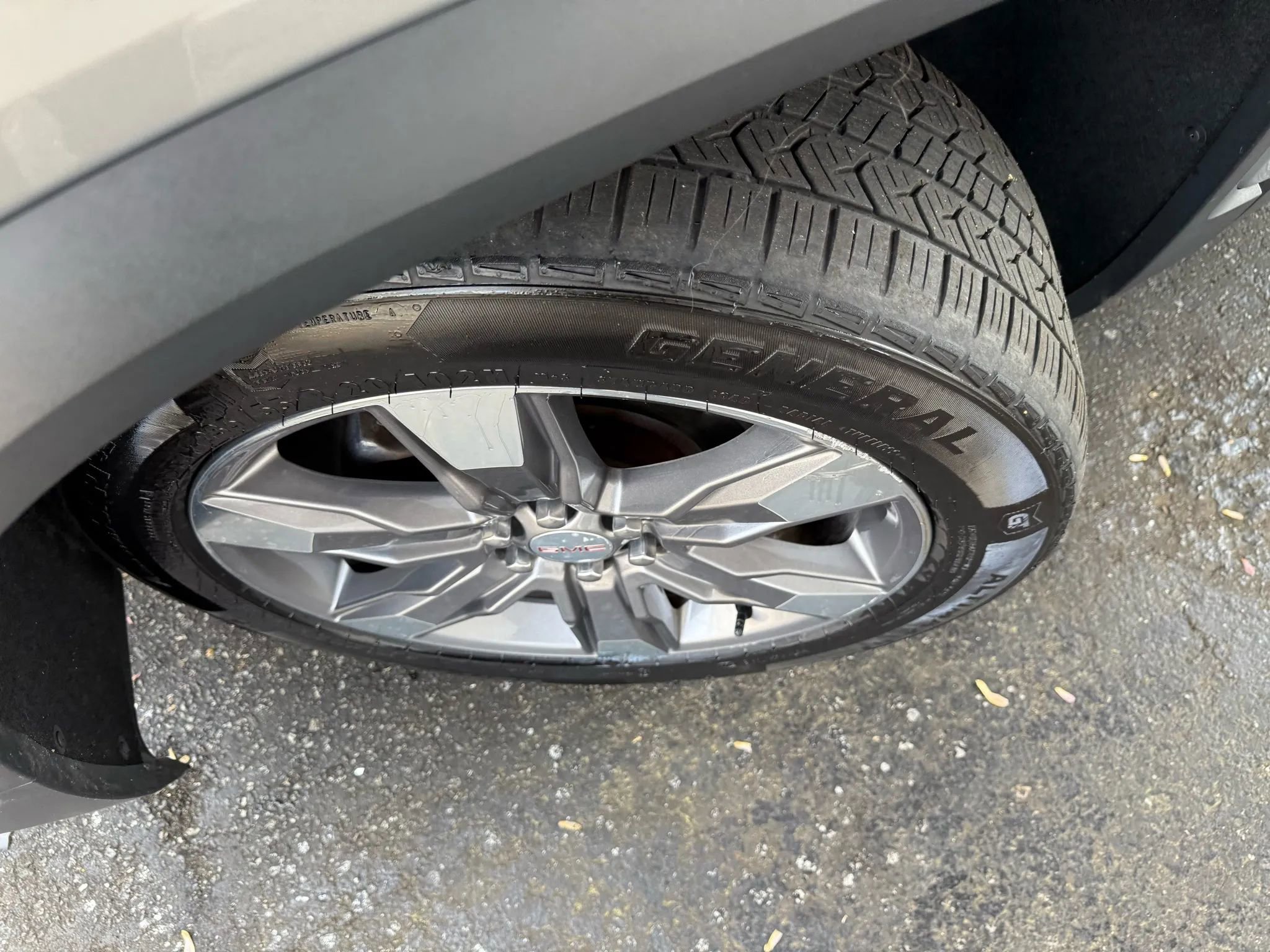 Used 2019 GMC Acadia SLT w/ LPO, Floor Liner Package image 93