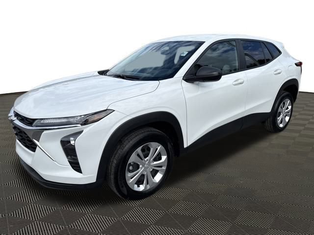 Used 2024 Chevrolet Trax LS