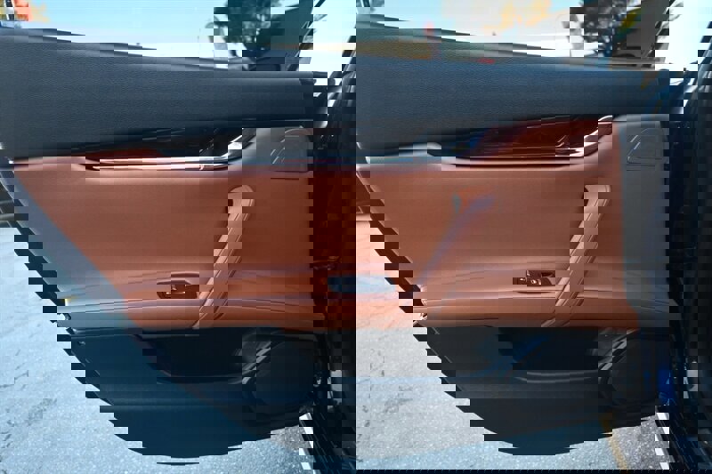 Used 2015 Maserati Quattroporte S Q4 image 43