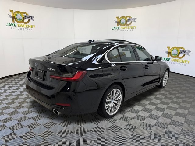 Used 2024 BMW 330e xDrive image 10