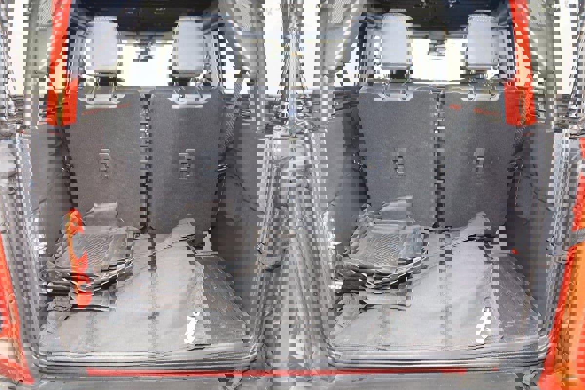 Used 2024 Ford Bronco Badlands image 48