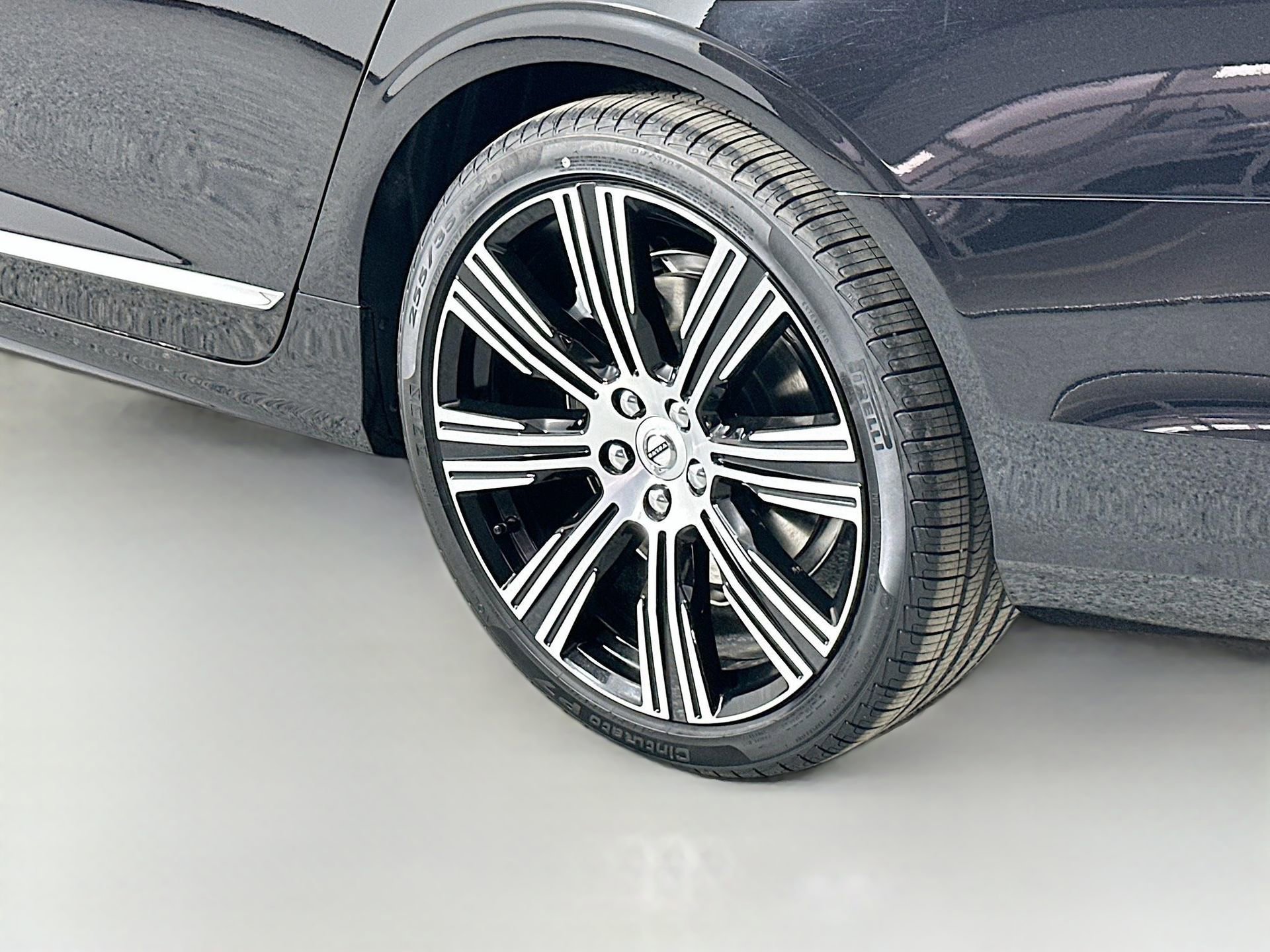 New 2025 Volvo S90 B6 Ultra w/ Lounge Package image 8