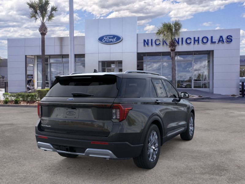 New 2026 Ford Explorer Platinum RWD image 8