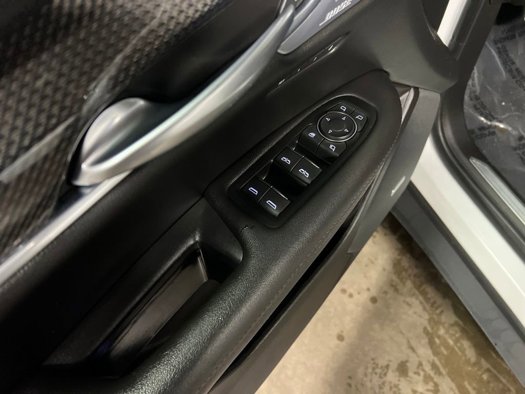 Certified 2023 Cadillac XT5 Sportv w/ Technology Package image 15