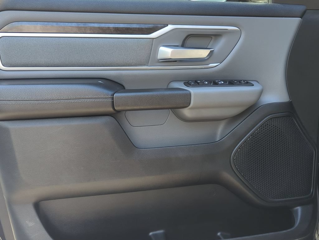 Used 2020 RAM 1500 Big Horn AWD/4WD image 13