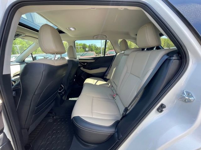 Certified 2025 Subaru Outback Limited AWD/4WD image 18