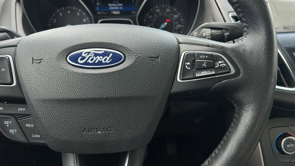 Used 2018 Ford Focus Titanium image 25