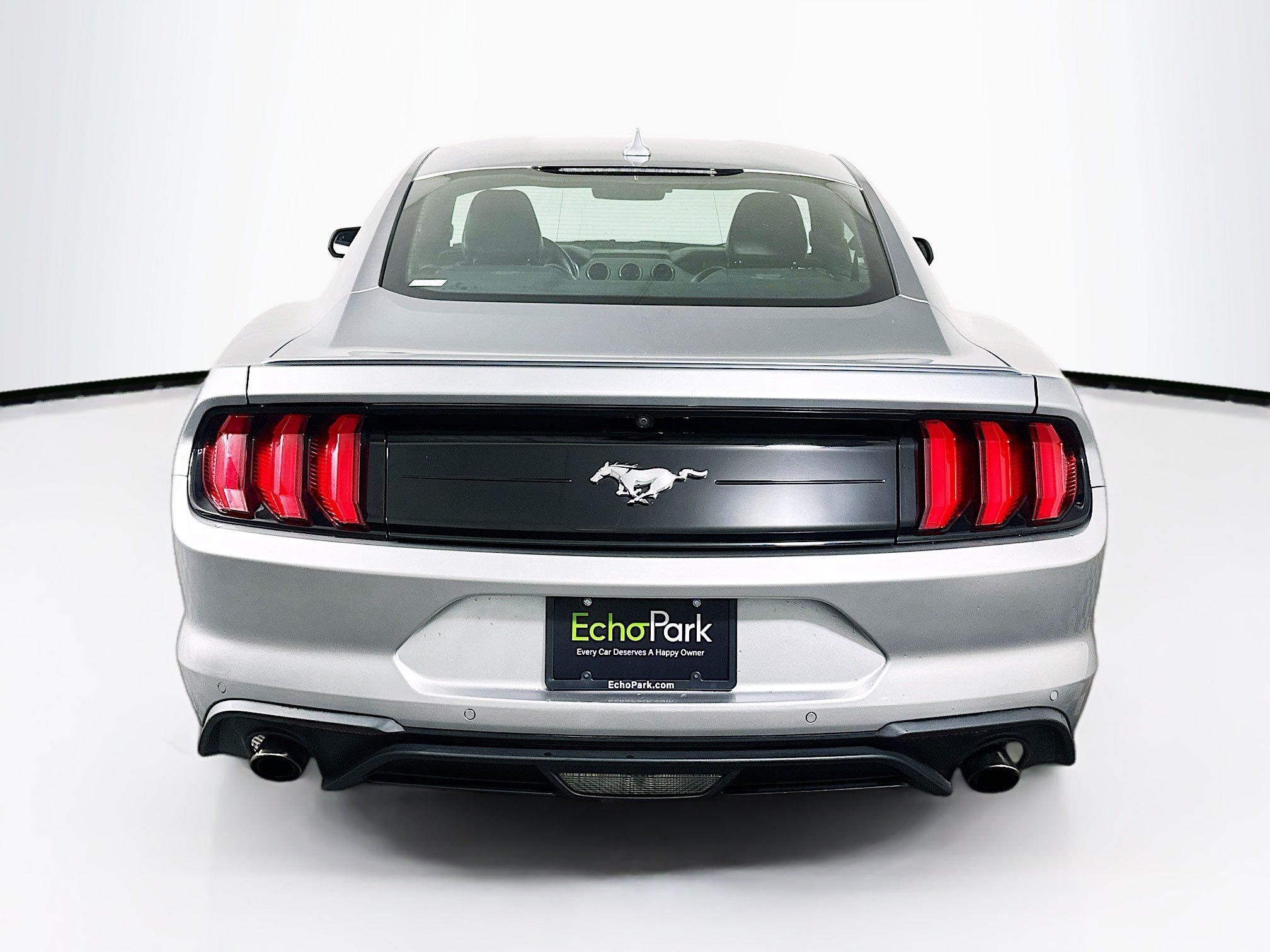 Used 2022 Ford Mustang Premium RWD image 7