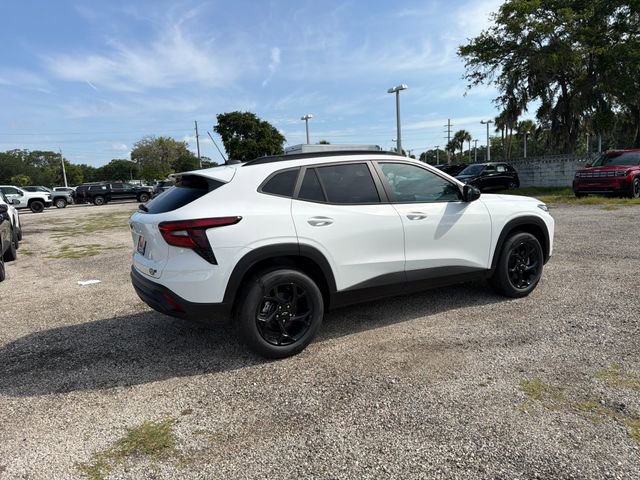 New 2026 Chevrolet Trax LT w/ Driver Confidence Package FWD image 13