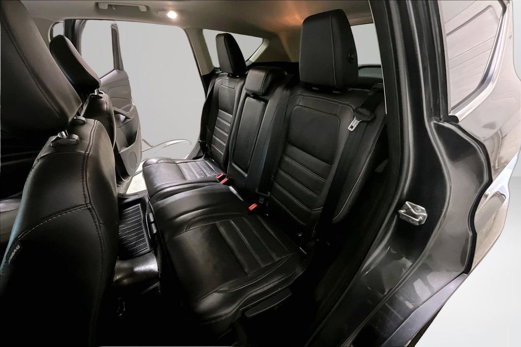 Used 2018 Ford Escape SEL w/ Canadian Touring Package AWD/4WD image 22