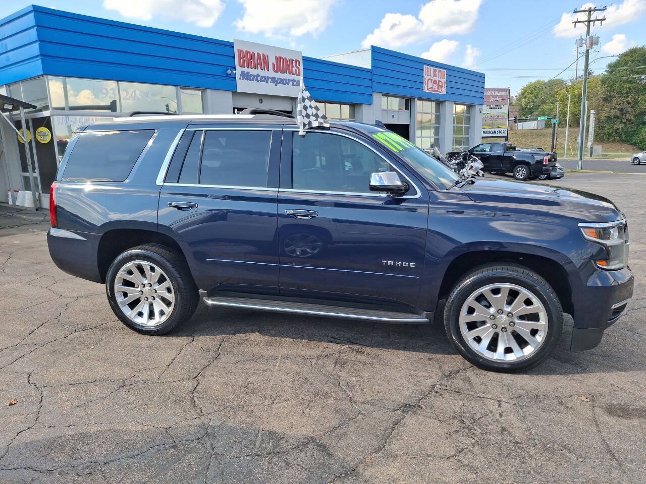Used 2018 Chevrolet Tahoe Premier AWD/4WD image 5