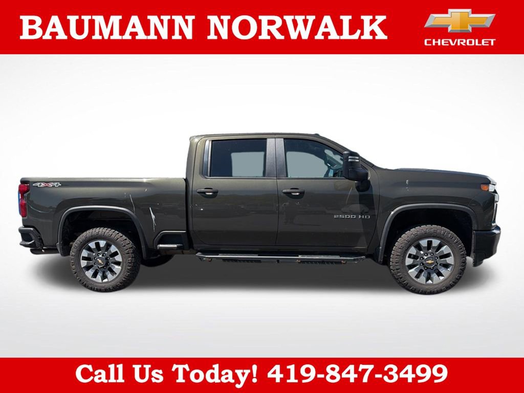 Used 2022 Chevrolet Silverado 2500 Custom w/ Custom Convenience Package AWD/4WD image 15