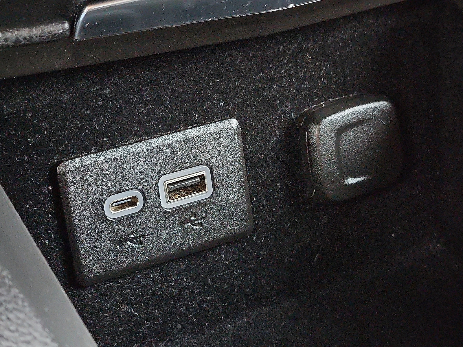 Used 2019 Cadillac XT4 Sport image 23