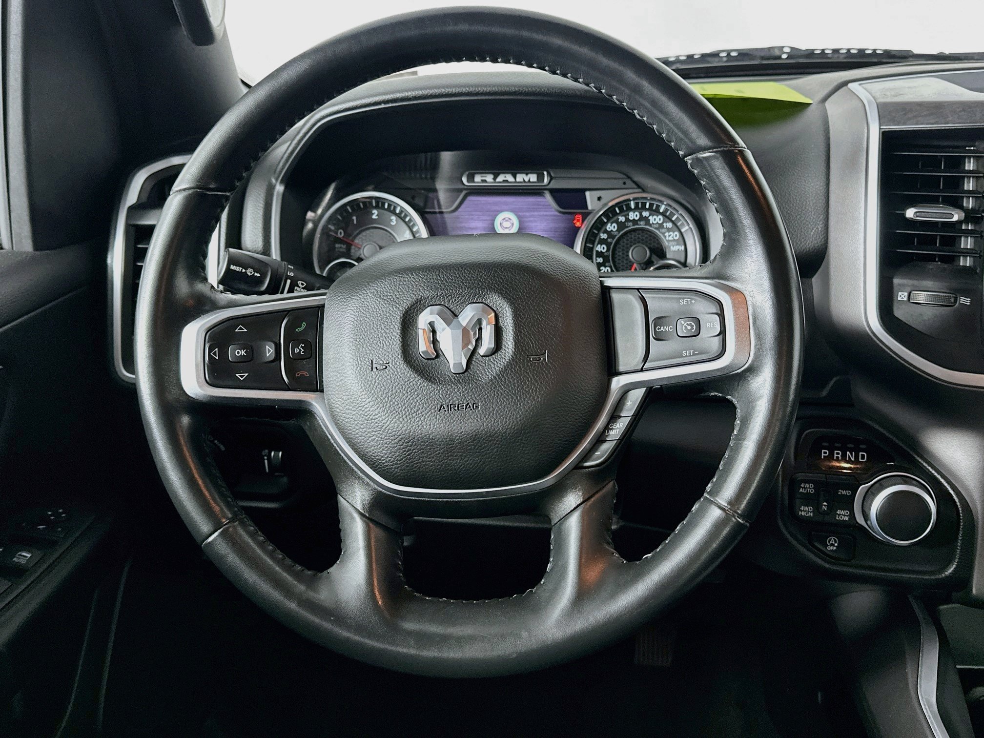 Used 2022 RAM 1500 Big Horn AWD/4WD image 17