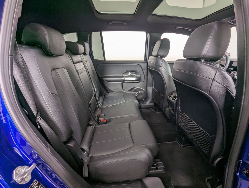 Used 2021 Mercedes-Benz GLB 250 image 34