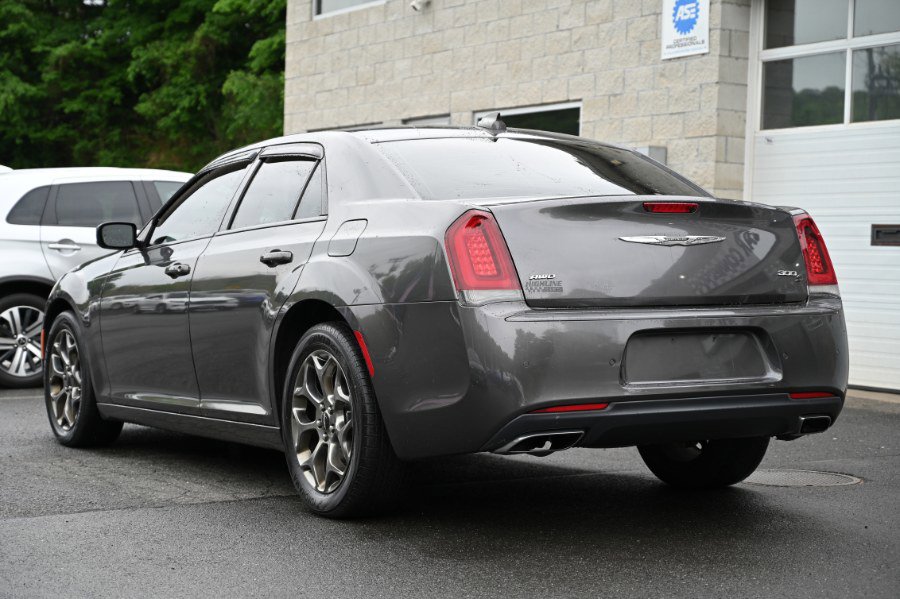 Used 2017 Chrysler 300 S w/ 300S Premium Group AWD/4WD image 6