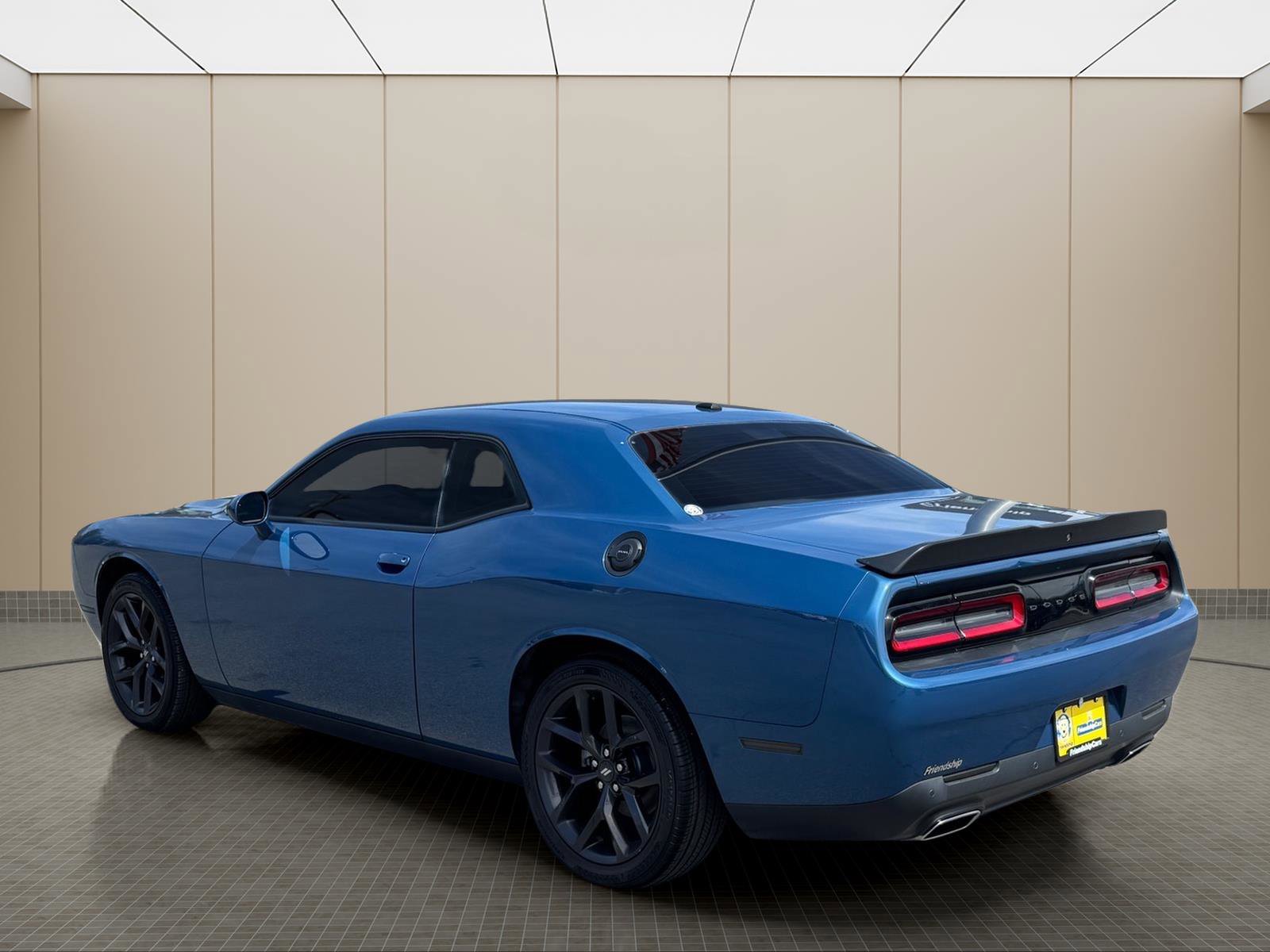 Used 2021 Dodge Challenger SXT w/ Driver Convenience Group image 4