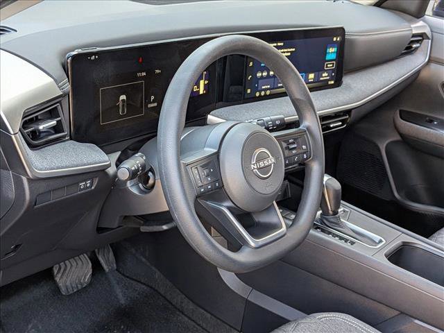 Used 2026 Nissan Kicks SV w/ SV Premium Package image 11