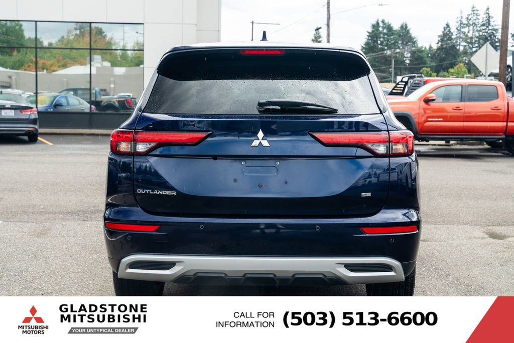 Used 2024 Mitsubishi Outlander SE FWD image 6