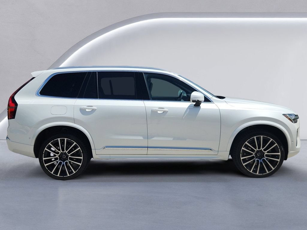 New 2026 Volvo XC90 B6 Plus w/ Protection Package Premier AWD/4WD image 3