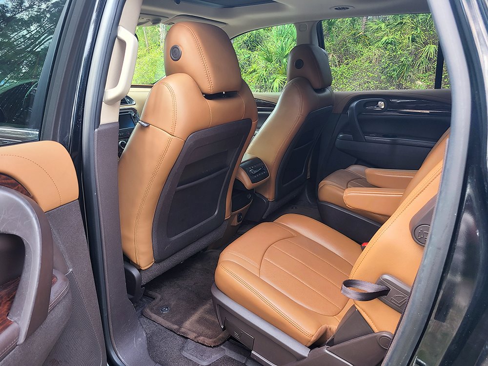 Used 2017 Buick Enclave Premium w/ Experience Buick Package image 16