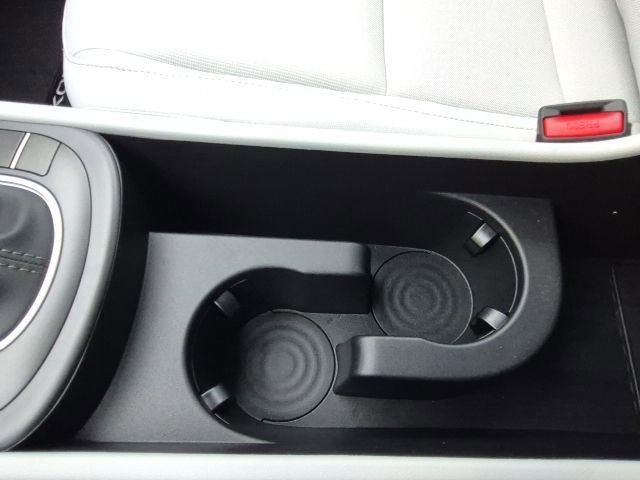 New 2026 Hyundai Kona SE image 32