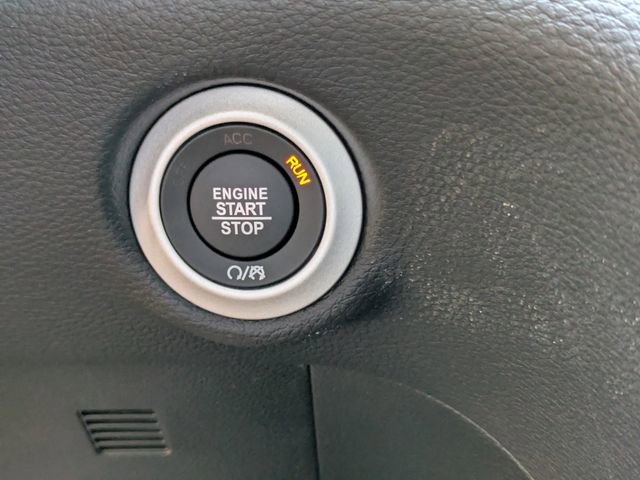 New 2026 Chrysler Pacifica Limited image 33