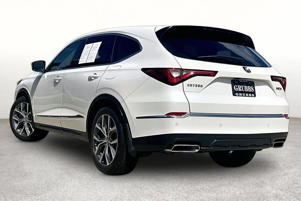 Used 2023 Acura MDX w/ Technology Package FWD image 16