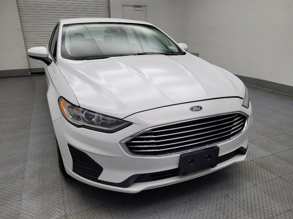 Used 2020 Ford Fusion SE image 14