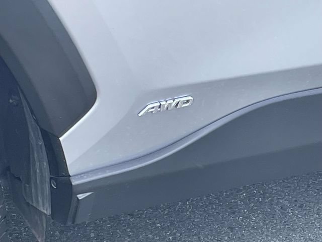 Used 2025 Toyota RAV4 XLE AWD/4WD image 7