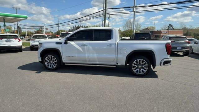 Used 2023 GMC Sierra 1500 Denali w/ Denali Reserve Package AWD/4WD image 5