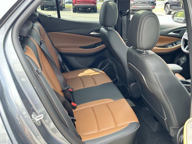 Used 2021 Buick Encore GX Essence w/ Advanced Technology Package image 10