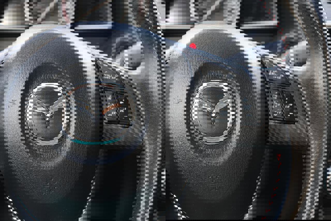 Used 2014 MAZDA MAZDA3 i Grand Touring image 22