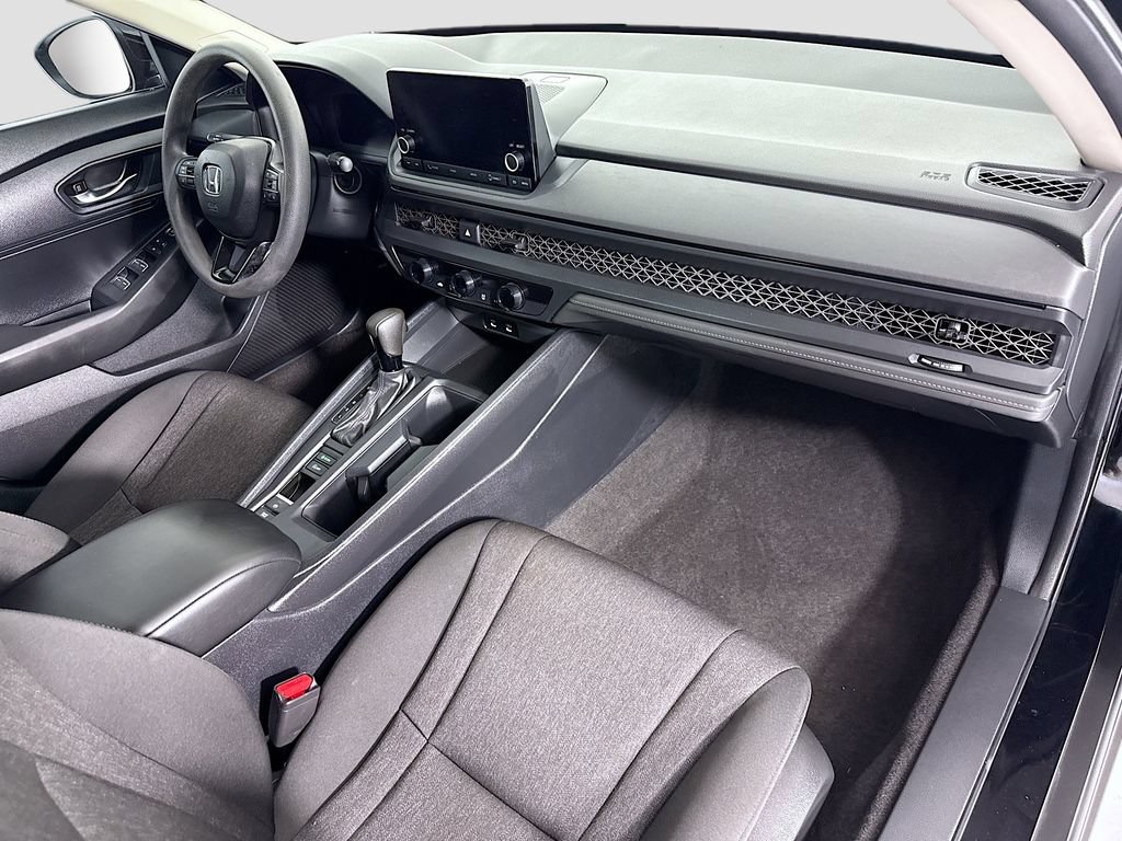 Used 2024 Honda Accord LX image 17
