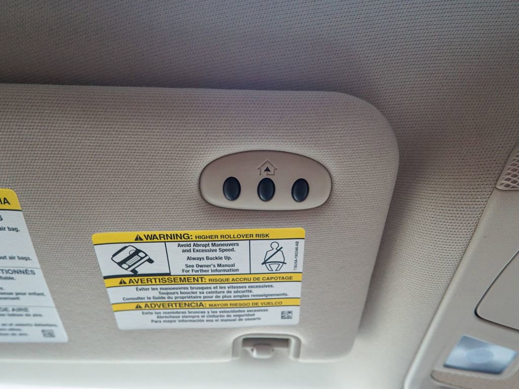 Used 2019 Lincoln MKC Reserve image 28