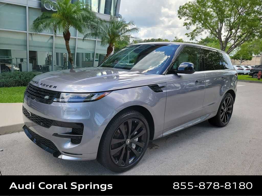 Used 2025 Land Rover Range Rover Sport Dynamic SE AWD/4WD image 4