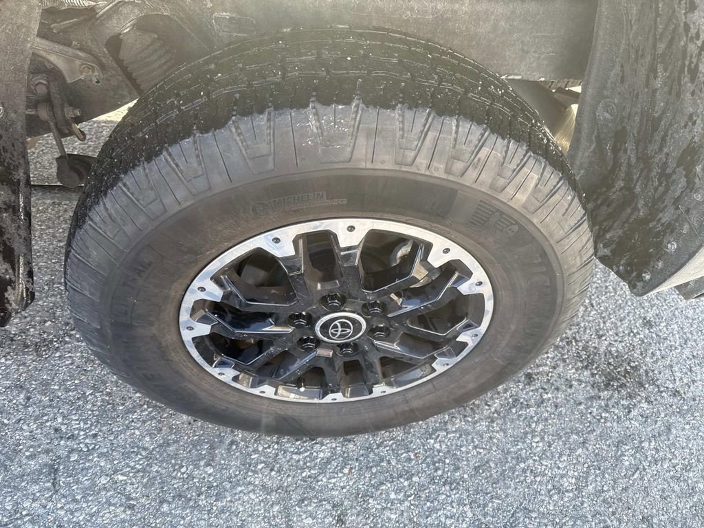 Used 2024 Toyota Tundra Platinum image 12