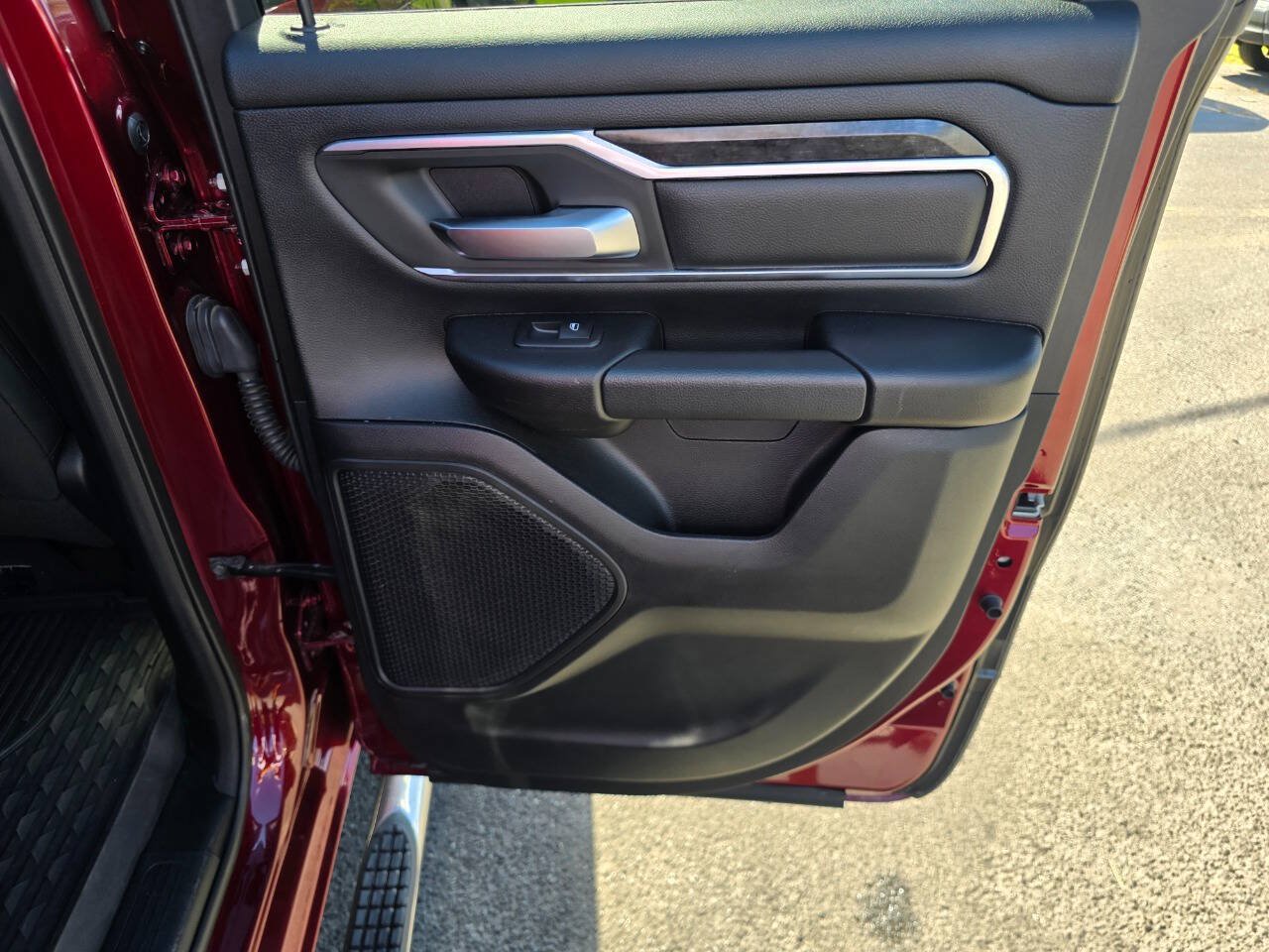 Used 2019 RAM 1500 Big Horn AWD/4WD image 36