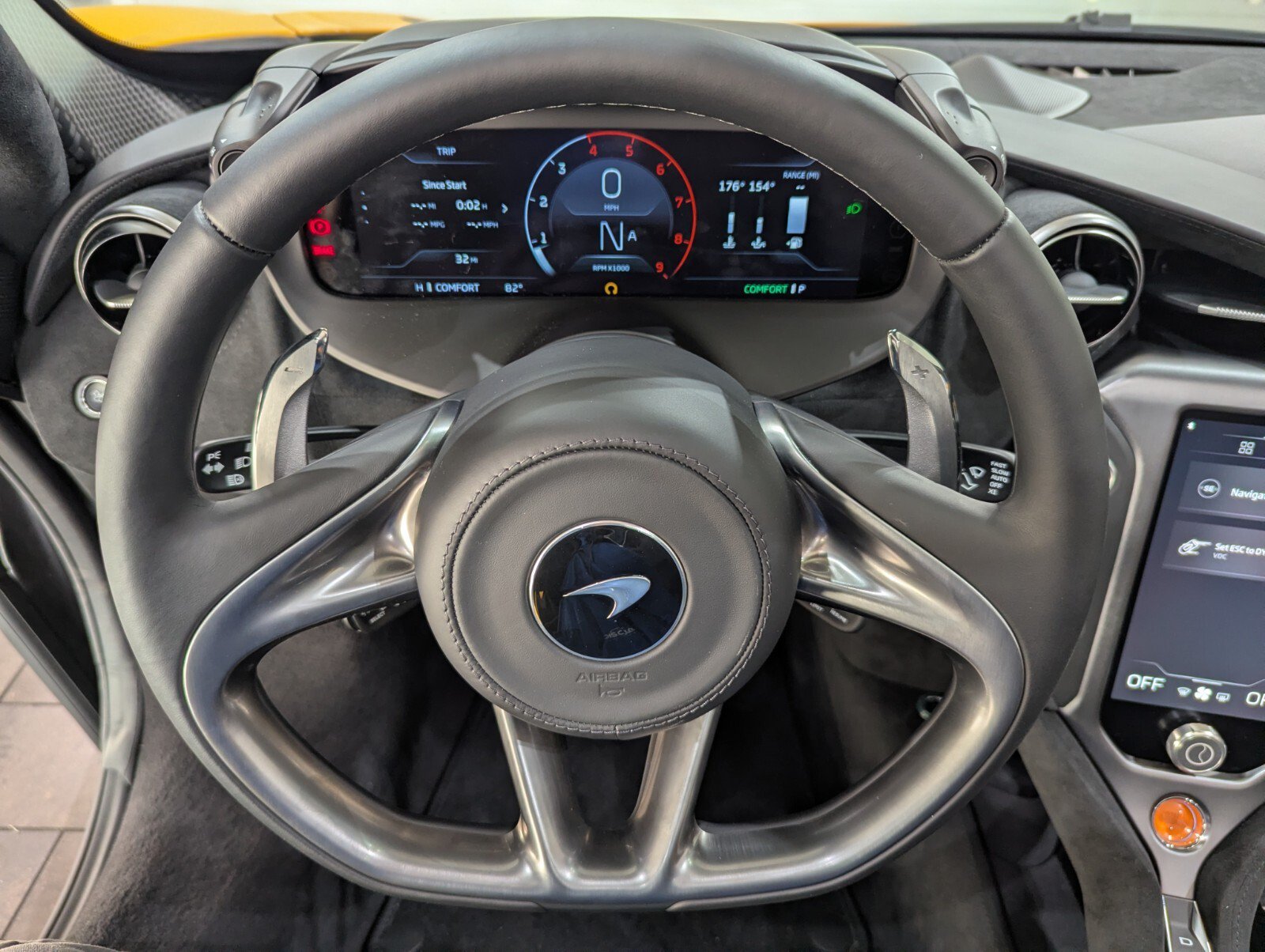 New 2026 McLaren 750S Spider RWD image 10