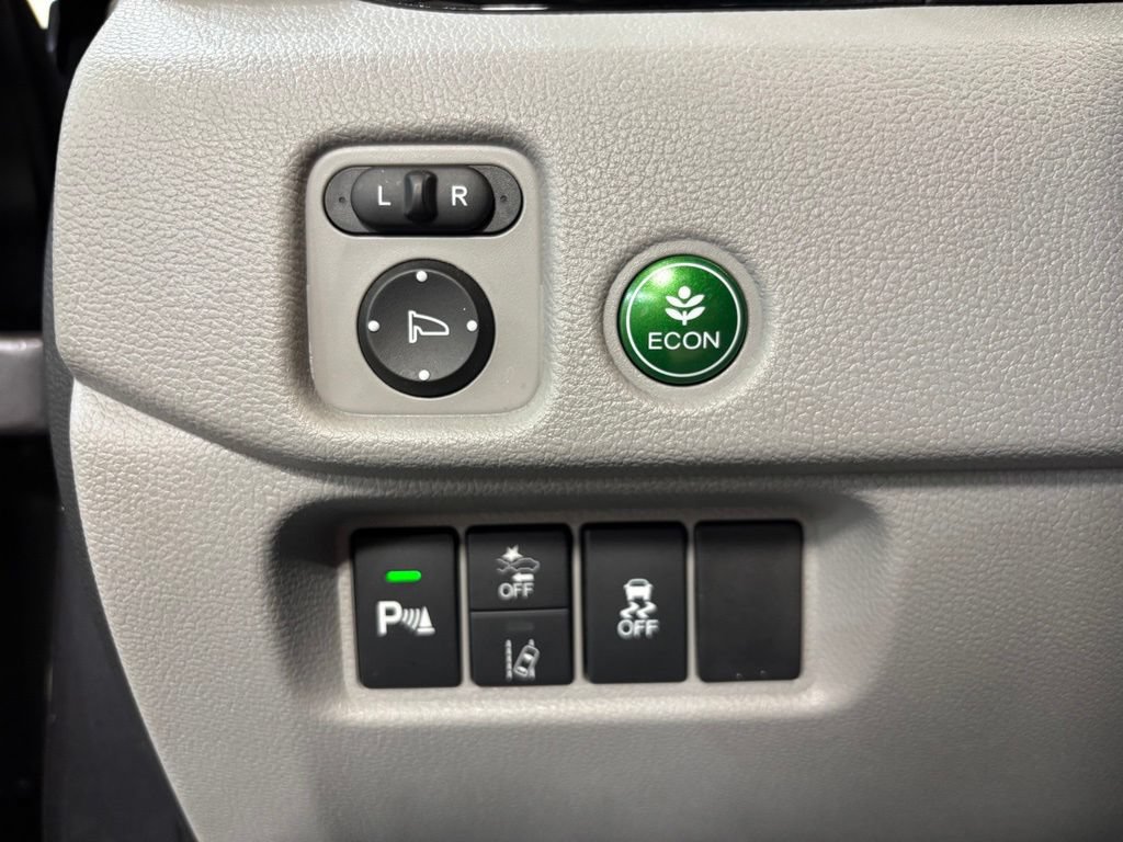 Used 2019 Honda Pilot Touring image 13