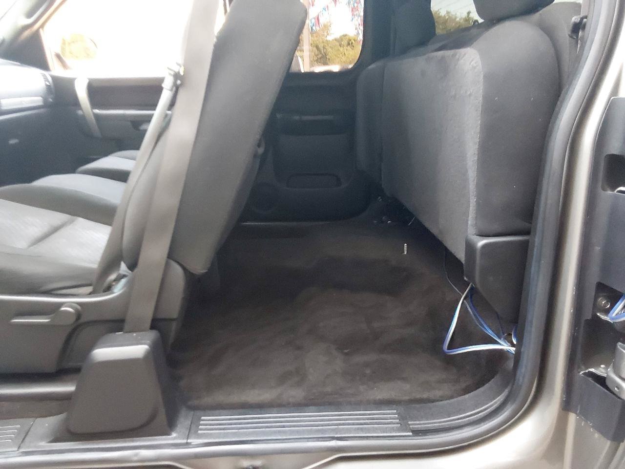 Used 2013 Chevrolet Silverado 1500 LT w/ All-Star Edition AWD/4WD image 25