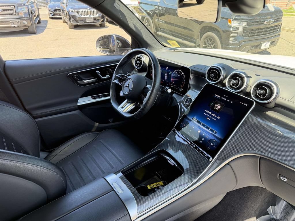 Used 2025 Mercedes-Benz GLC 43 AMG 4MATIC image 13