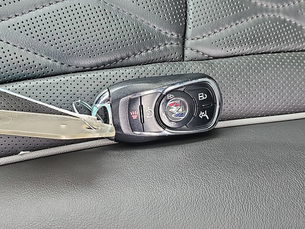 Certified 2023 Buick Enclave Avenir w/ Avenir Technology Package AWD/4WD image 43